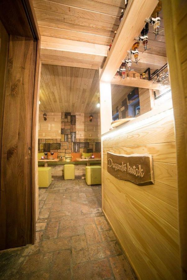 Отель Drugarska Prica-Lana Яхорина Экстерьер фото