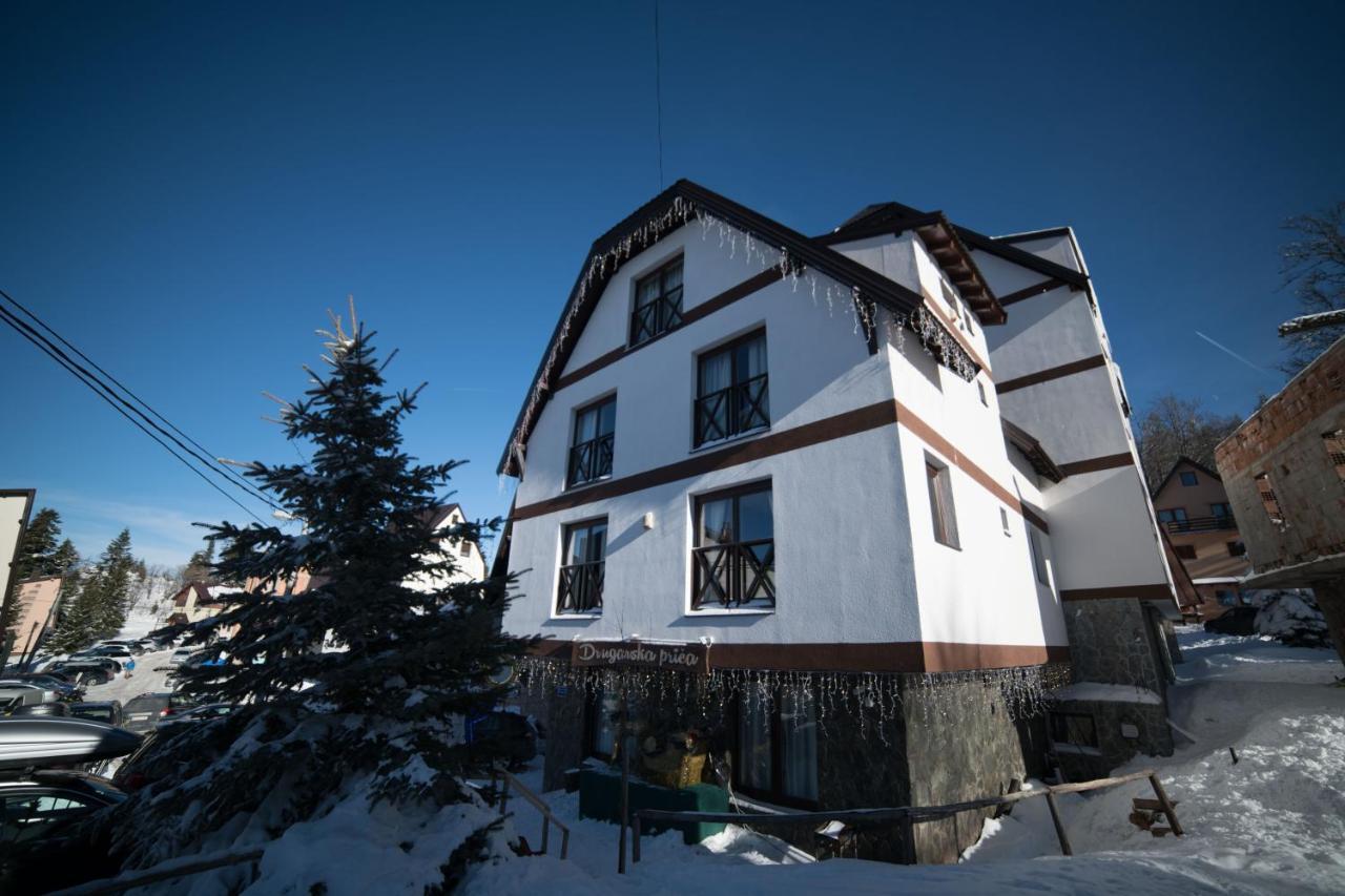 Отель Drugarska Prica-Lana Яхорина Экстерьер фото